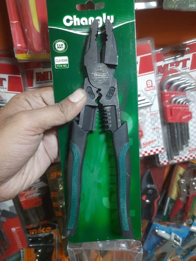 Multifunctional Tools Pliers 9 inch, 4 in 1, combination pliers and designed with wire stripper, crimper, cutter, pliers, professional designed for cutting changlu brand same as picture - Image 3