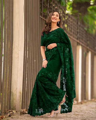 ইন্ডিয়ান জর্জেট শাড়ি ব্লাউজ পিস সহ - Image 1