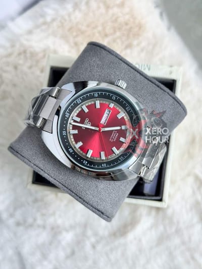 Seiko || SS Strap || Swift Movement || Maroon Red || Powerful Lume