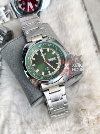 Seiko || SS Strap || Swift Movement || Silver Green || Powerful Lume