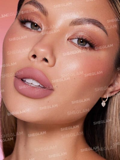 Dynamatte Boom Long-Lasting Matte Lipstick-Rule Breaker - Image 3