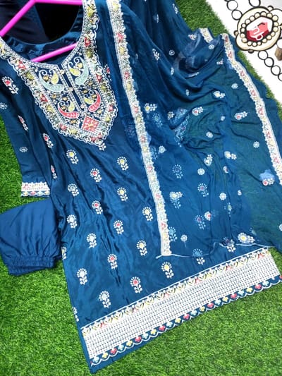 রেডিমেড থ্রি পিস - Image 3