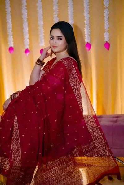 প্রিমিয়াম মানের সেমি মসলিন শাড়ি - Image 3