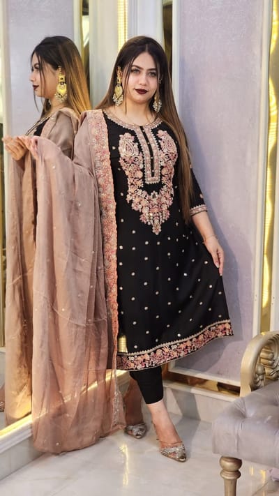 রেডিমেড থ্রি পিস - Image 2