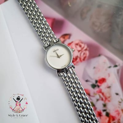 Gucci Ladies Silver & White Dial