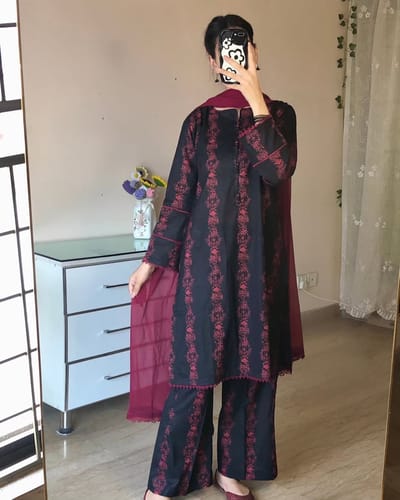 ব্লাক+মেরুন ফ্লোরাল থ্রি-পিস সেট - Image 6