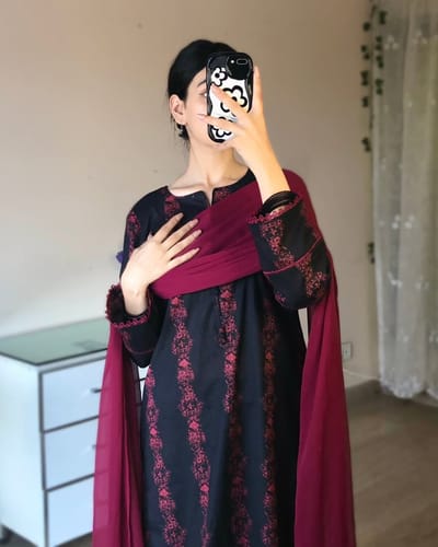 ব্লাক+মেরুন ফ্লোরাল থ্রি-পিস সেট - Image 8