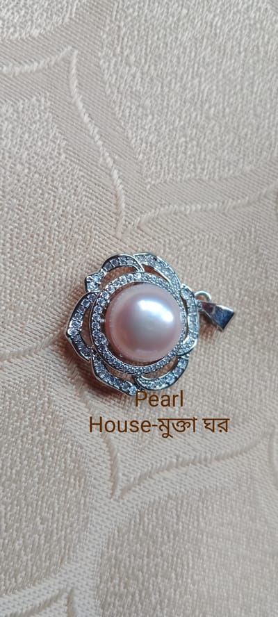 Pearl Locket