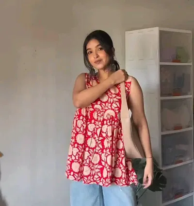 Trendy Short Top's
