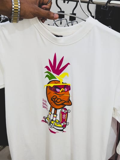 Stay fresh,// unisex fit// T-shirt - Image 1