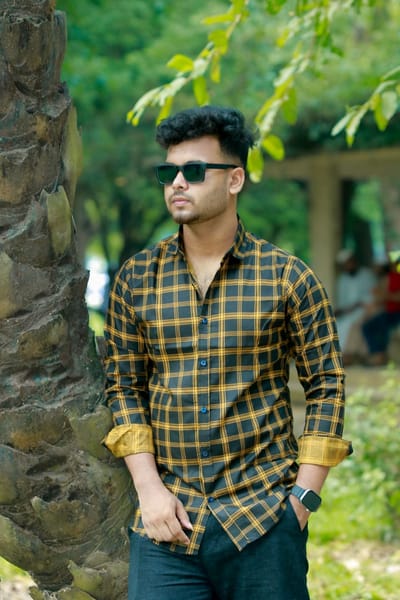 স্টাইলিশ এবং আরামদায়ক চেক শার্ট - Image 5