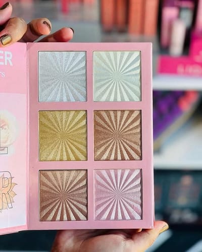 beauty forever 4 part eyeshadow palette - Image 1