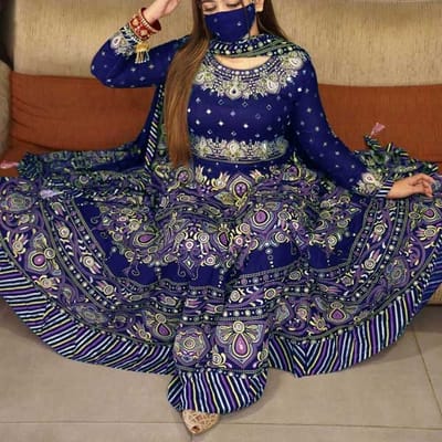 প্রিমিয়াম গাউন টু পিস (অরিজিনাল) - Image 2