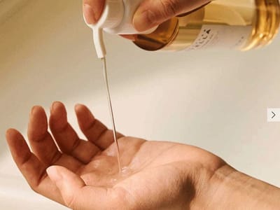 skin1004 Centella Light Cleansing Oil 30ml (from kit, without packet) - Image 3