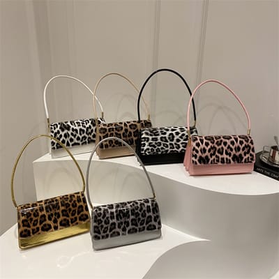 Glossy Tiger print shoulder bag (Copy)