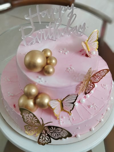 Pink Theme Cake- 2 Pound