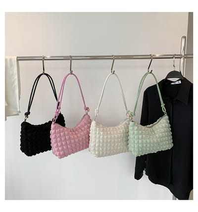 Beach friendly tote bag