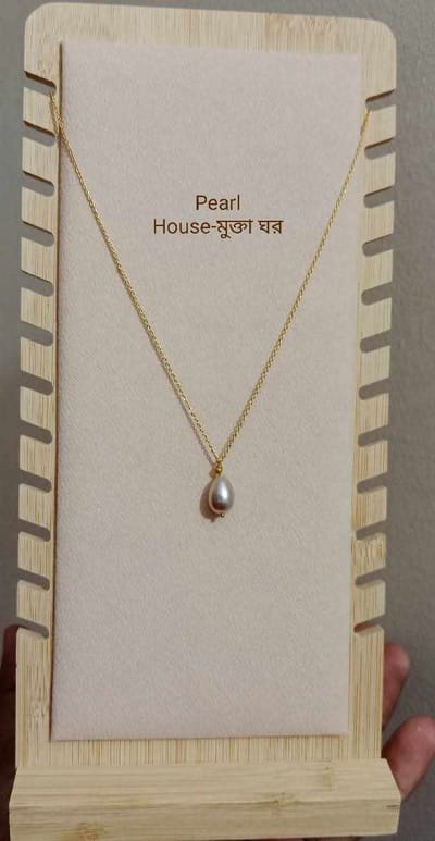 Single Pearl Pendent