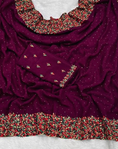 ধুপিয়ান সিল্ক শাড়ির সাথে ব্লাউজ পিস আছে - Image 1