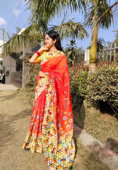 হাফ সিল্ক শাড়ী - Image 1