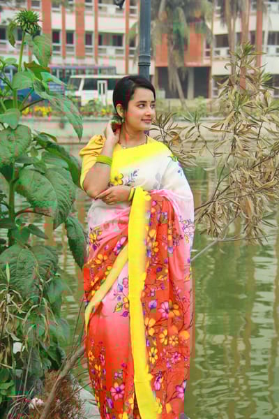 হাফ সিল্ক শাড়ী - Image 2