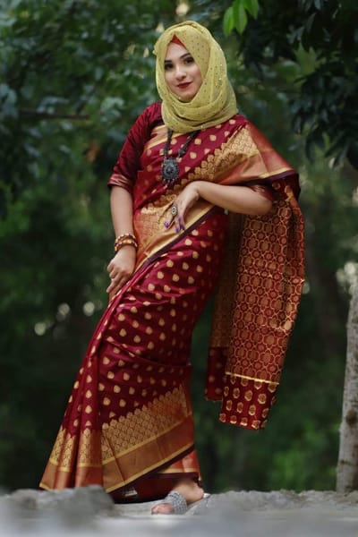 সফট সিল্ক কাতান শাড়ী - Image 1