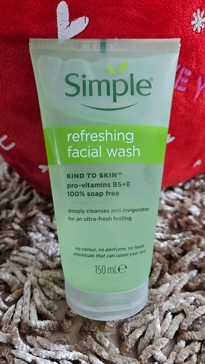 Simple Refreshing Facial Wash -150ml