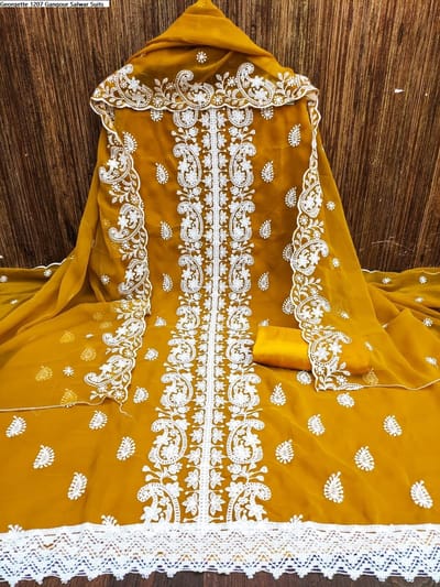 কলকা ডিজাইনের জামদানি এমব্রয়ডারিকাজ করা সম্পূর্ণ রেডি থ্রি-পিস কালেকশন - Image 2