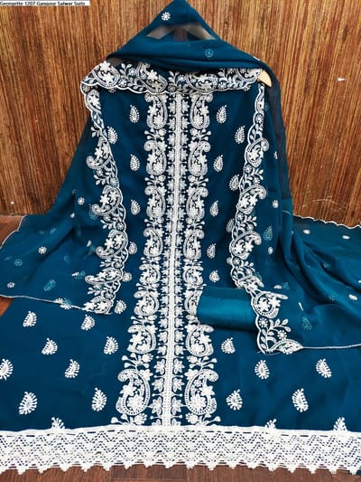 কলকা ডিজাইনের জামদানি এমব্রয়ডারিকাজ করা সম্পূর্ণ রেডি থ্রি-পিস কালেকশন - Image 3