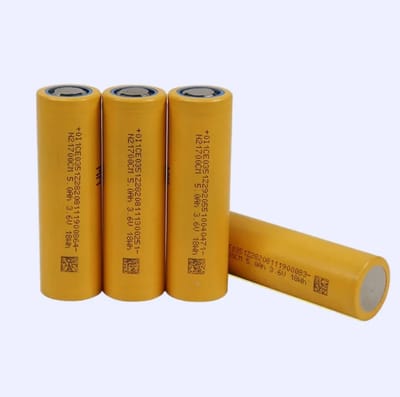 21700  5000mAh 3.7V Lithium-Ion Rechargeable Battery