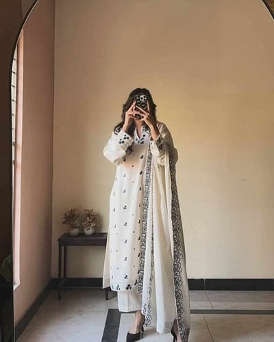 White AURA Three Piece Set - Image 5