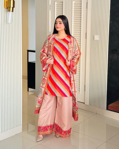 Khaddar  Koti Three Piece - Image 4