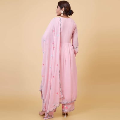 Indian Georgette Three piece Suit - Image 1