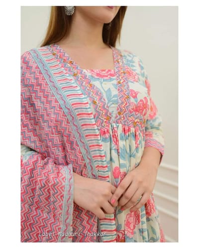 Aleya Cut Three Piece Set - Image 3