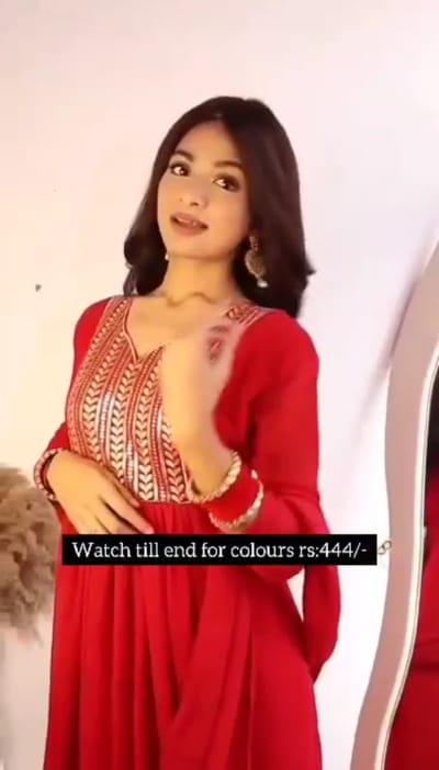 RED QUEEN Georgette Three Piece set - Image 3