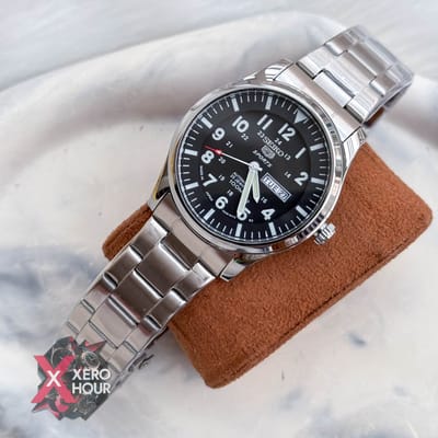 Seiko 5 Sport | Day-Date | Sweep Movement | Black