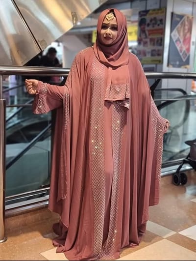 আবায়া & হিজাব - Image 4