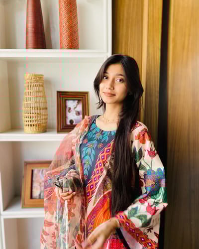 Digital Print Three Piece - Image 2