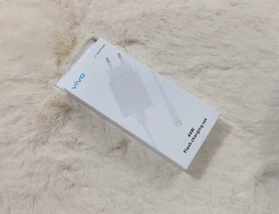 Vivo 44W Flash Charging Set - Image 1