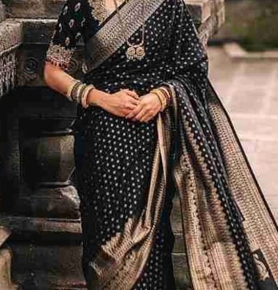 Afsan Print Sharee with Blouse Piece - Image 2