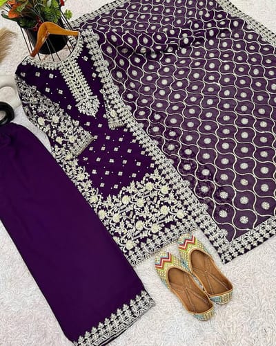 Jorjet Three Piece - Image 2