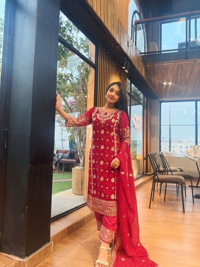 Pakistani Aspire Three Piece - Image 4