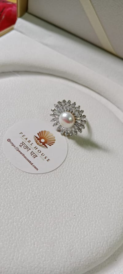 Pearl Adjustable Finger Ring
