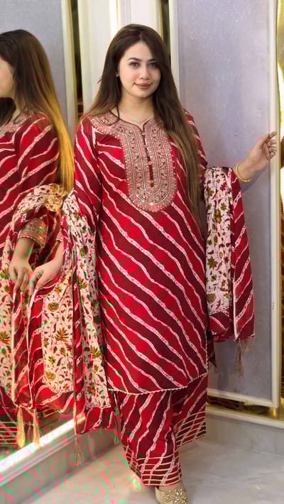 Elegant Farshi Stitched Three Piece Set - Image 3