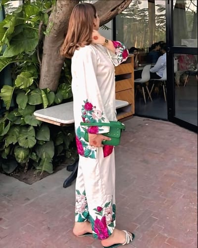 White rose Two Piece