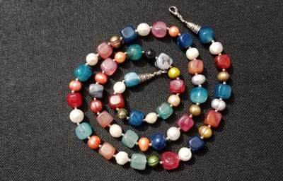 27 inch Long Pearl & stone combination Neckpiece