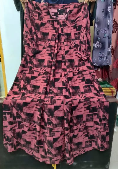 দুবাই চেরি ডিজিটাল প্রিন্ট বোরকা - Image 2