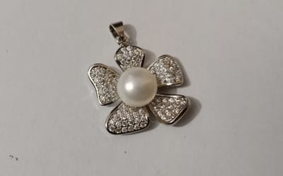 Pearl Locket