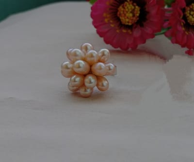Pearl Adjustable Finger Ring