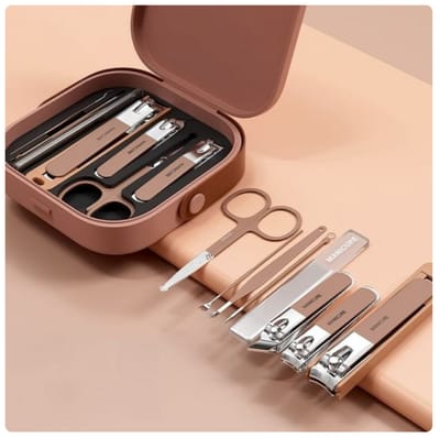 7-piece premium nail care set